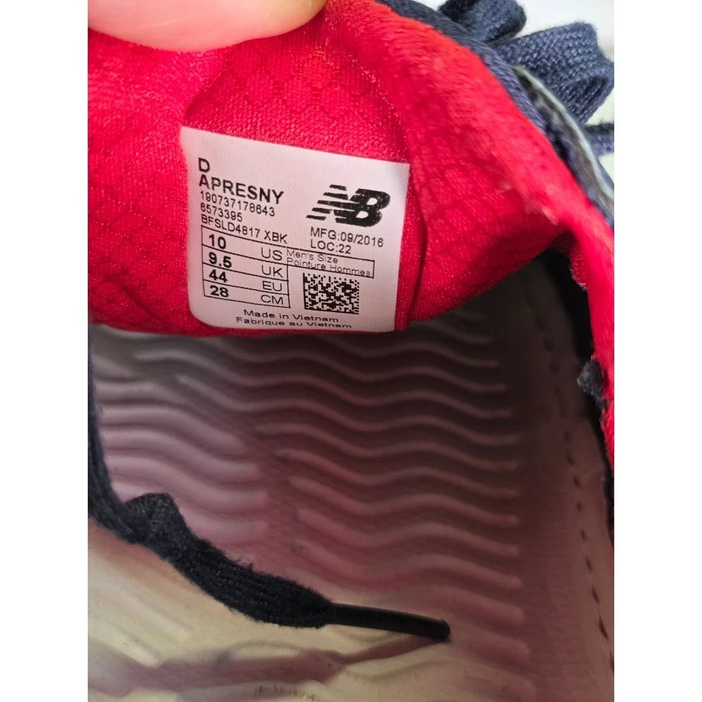 New Balance Apres Men's Sneakers Size 10 Navy Athletic Lightweight Boat Shoes‎